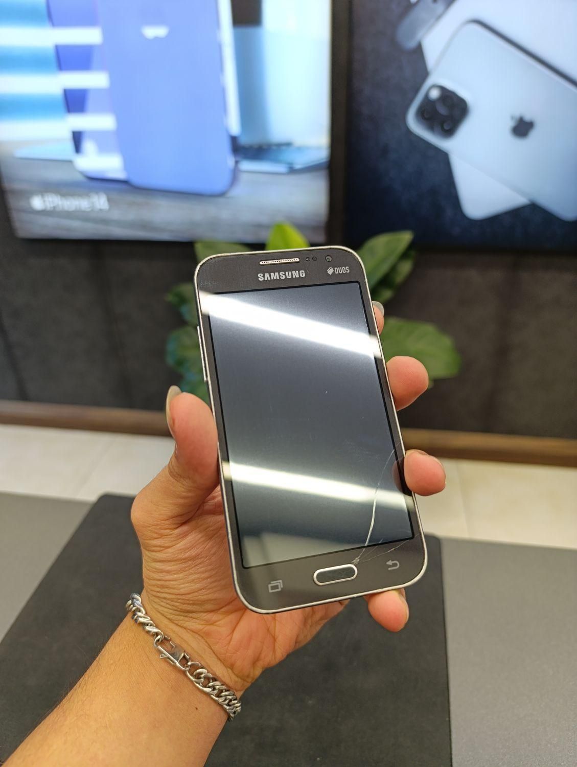سامسونگ Galaxy J3  با حافظهٔ ۸ گیگابایت|موبایل|رشت, پیرسرا|دیوار