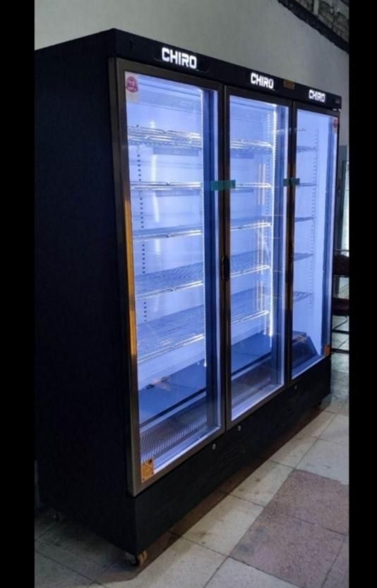 کد 733 یخچال چی رو|فروشگاه و مغازه|لنجان, |دیوار