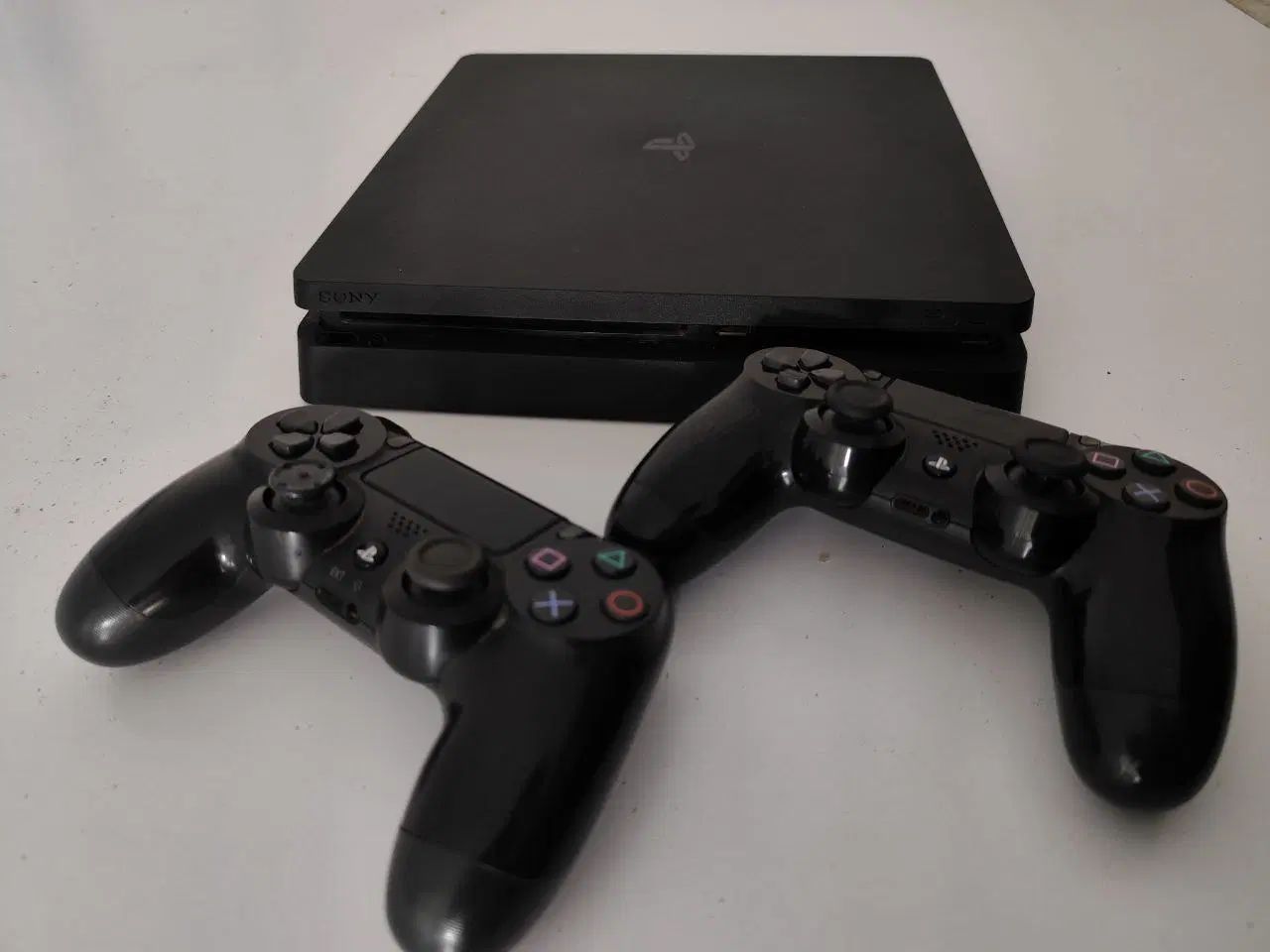 پلی استیشن ۴ (PS4) اسلیم یک ترا کپی با تلوزیون ۵۰|کنسول، بازی ویدئویی و آنلاین|بابل, |دیوار