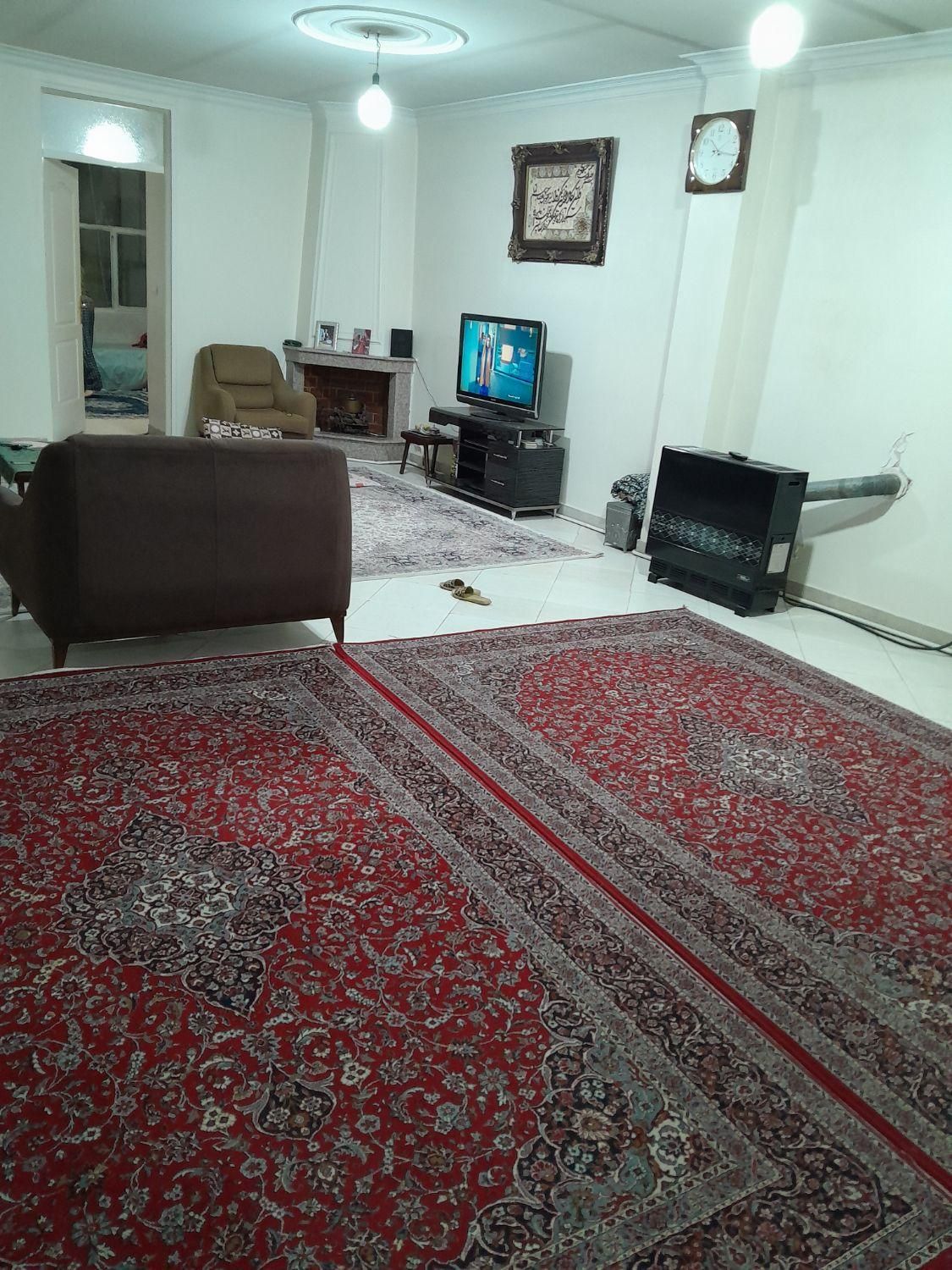 اجاره واحد ۱۳۰ متری|اجارهٔ آپارتمان|تهران, خاک سفید|دیوار