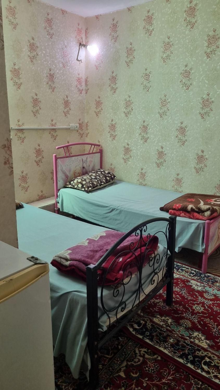 اجاره  اتاق  مجهز  و مرتب|اجارهٔ کوتاه‌مدت آپارتمان و سوئیت|دهلران, |دیوار