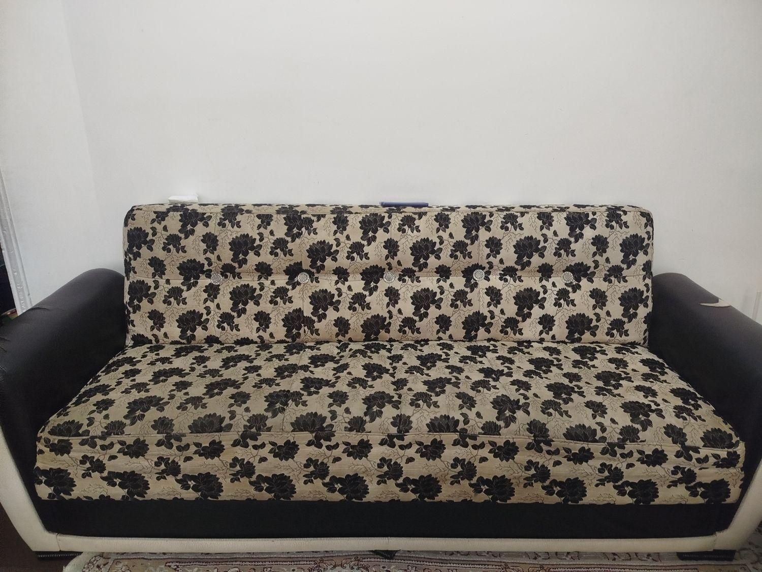مبل کارکرده راحتی|مبلمان خانگی و میز عسلی|رشت, علی آباد|دیوار