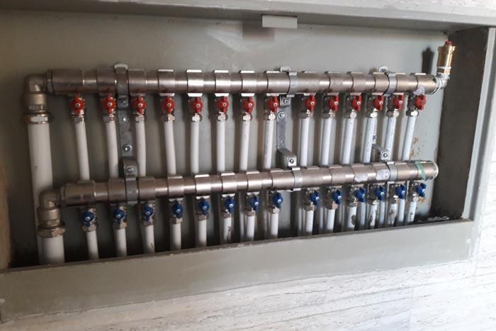 لوله کشی پکیج لوله کشی پنج لایه شوفاژ رادیاتور|خدمات پیشه و مهارت|اردبیل, |دیوار