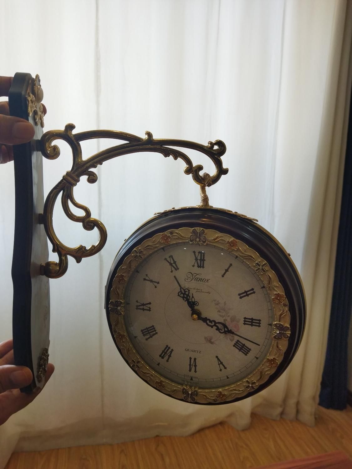 ساعت دیواری دو بر نما|ساعت دیواری و تزئینی|شیراز, احمدآباد|دیوار