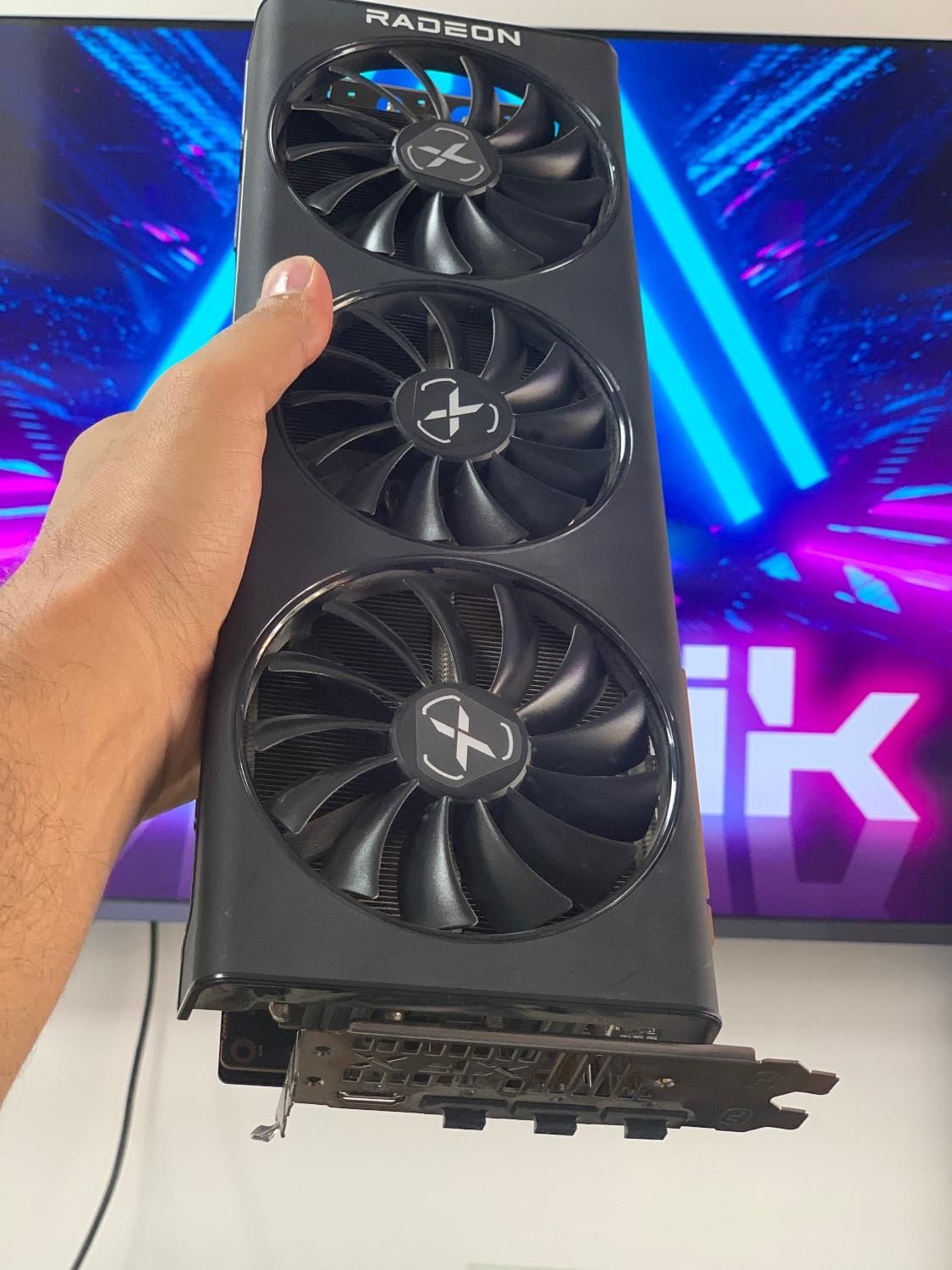 کارت گرافیک XFX RX 6800 XT SWFT 319 هیولای گیمینگ|قطعات و لوازم جانبی رایانه|اردبیل, |دیوار