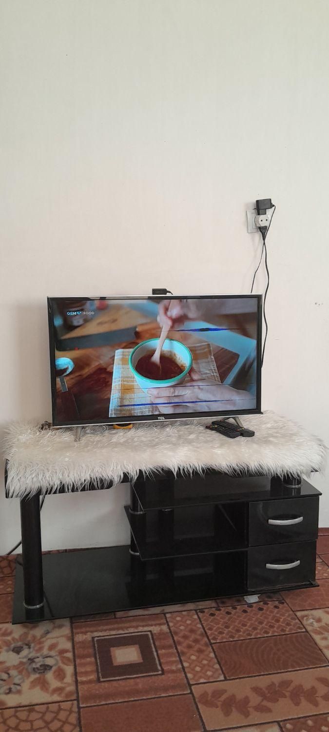 تلویزیون TCL 32 اینچ|تلویزیون و پروژکتور|نسیم‌شهر, |دیوار