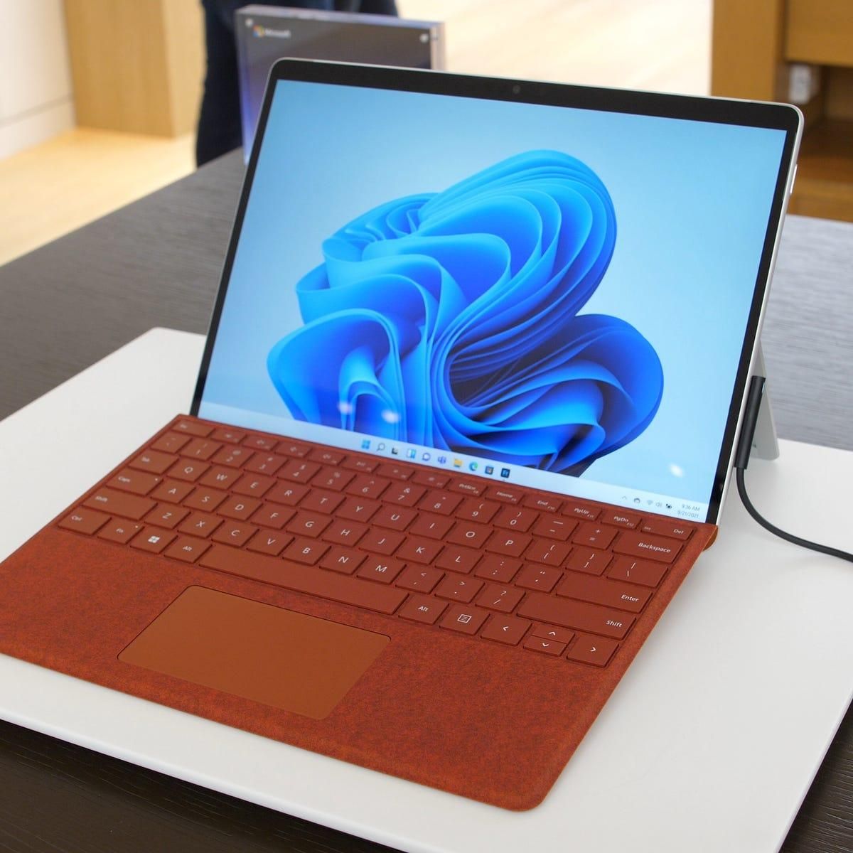 Microsoft Surface Pro 8 i5/8/256|رایانه همراه|تهران, یوسف‌آباد|دیوار