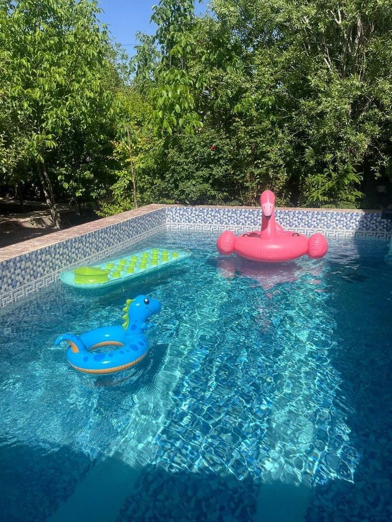 اجاره روزانه ویلا استخر دار سربندان کد 2130|اجارهٔ کوتاهمدت ویلا و باغ|آبسرد, |دیوار