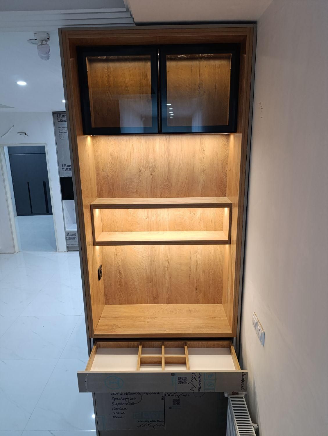 کابینت مدرن / سوپر مات antifinger|مصالح و تجهیزات ساختمان|اندیشه, اندیشه فاز ۴|دیوار