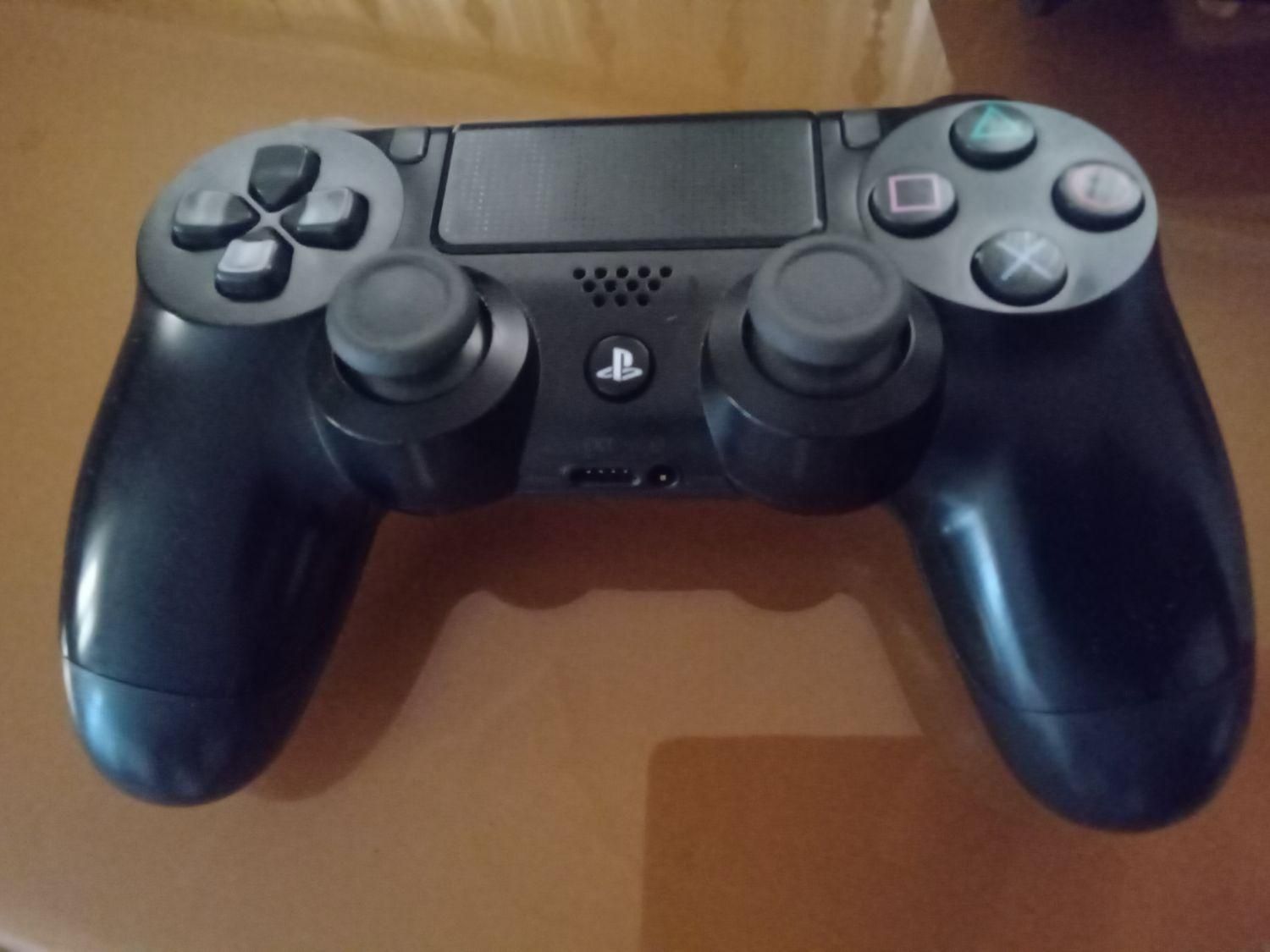 ps4 pro  1t|کنسول، بازی ویدئویی و آنلاین|اردبیل, |دیوار