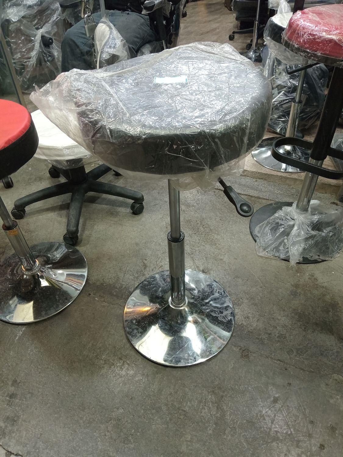 صندلی اپنی جک دار اکبند|صندلی و نیمکت|قدس, شهر‌قدس|دیوار