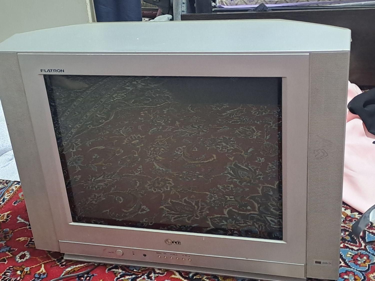 تلوزیون ۲۱ اینچ|تلویزیون و پروژکتور|بندرعباس, |دیوار