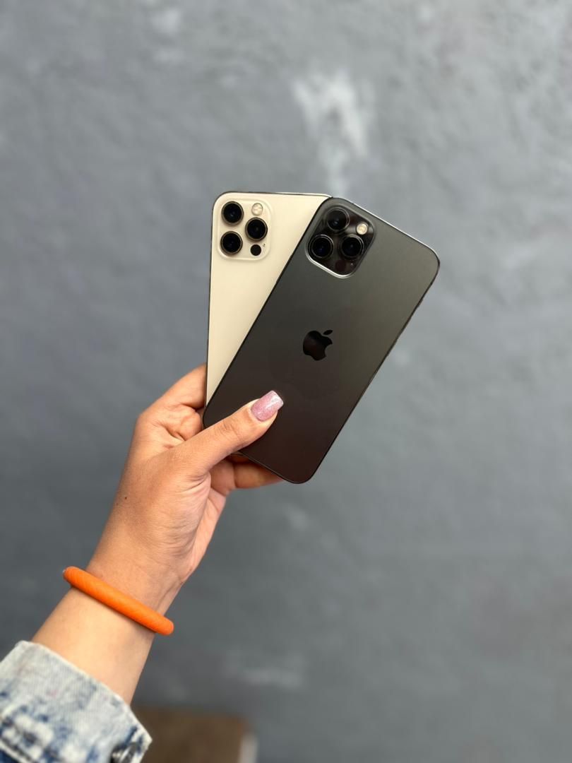 اپل iPhone 12 Pro Max با حافظهٔ ۲۵۶ گیگابایت|موبایل|تهران, گیشا|دیوار