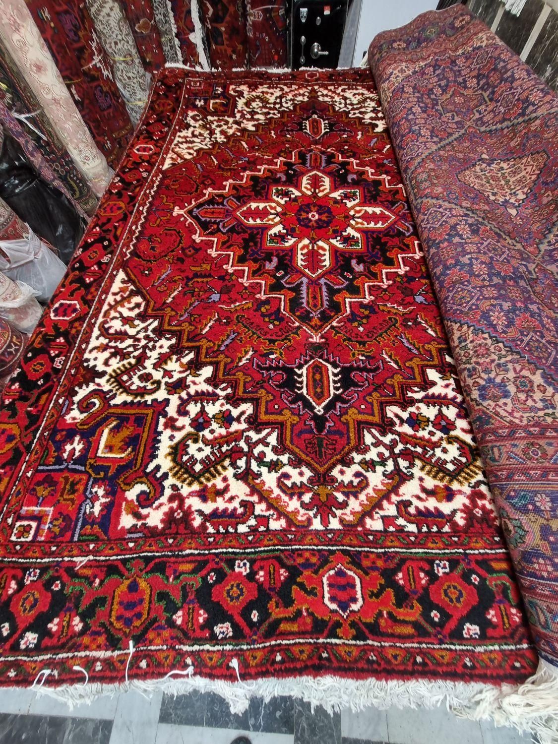 مهربان دست دوم‌ جفت|فرش|مراغه, |دیوار