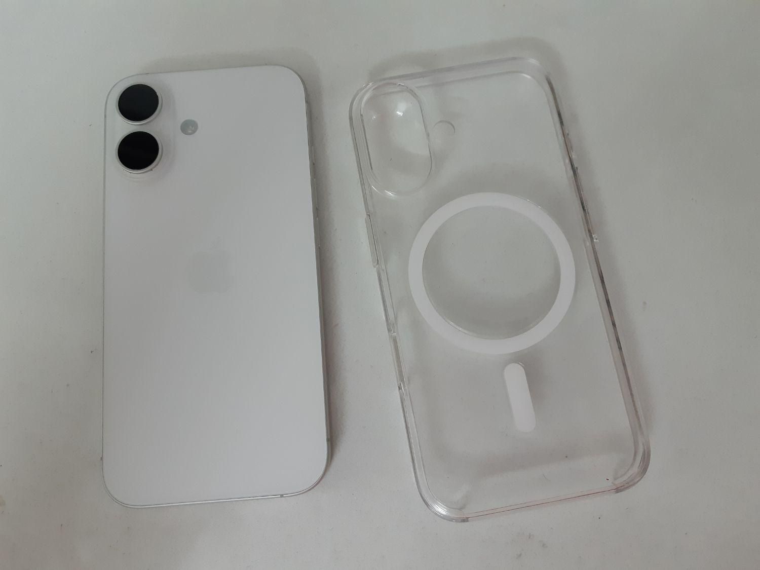 اپل iPhone 16 با حافظهٔ ۱۲۸ گیگابایت|موبایل|تهران, مهرآباد جنوبی|دیوار