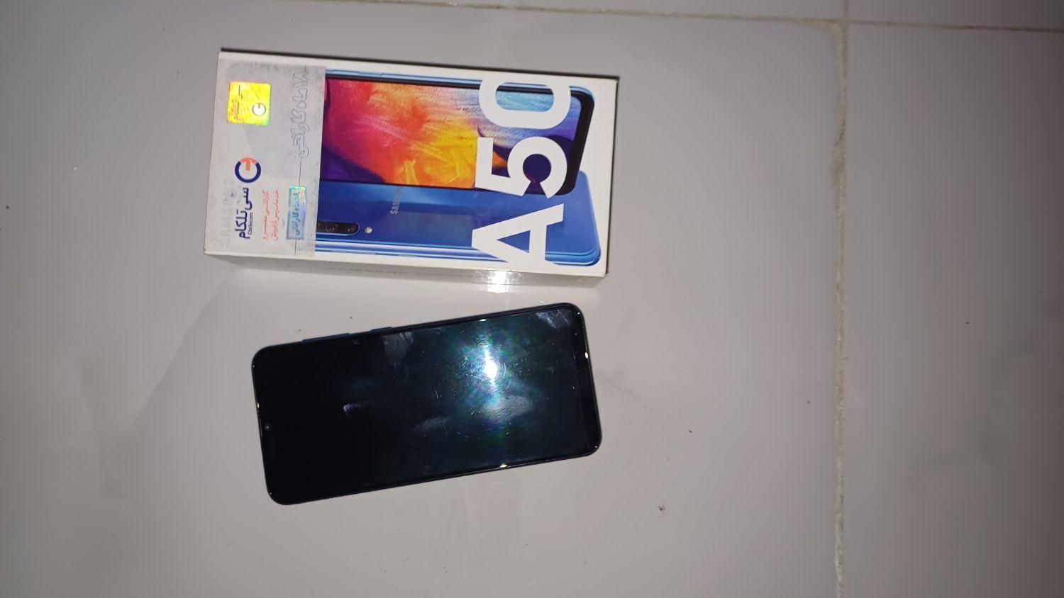 سامسونگ Galaxy A50 با حافظهٔ ۱۲۸ گیگابایت|موبایل|کرج, کوی کارمندان جنوبی|دیوار