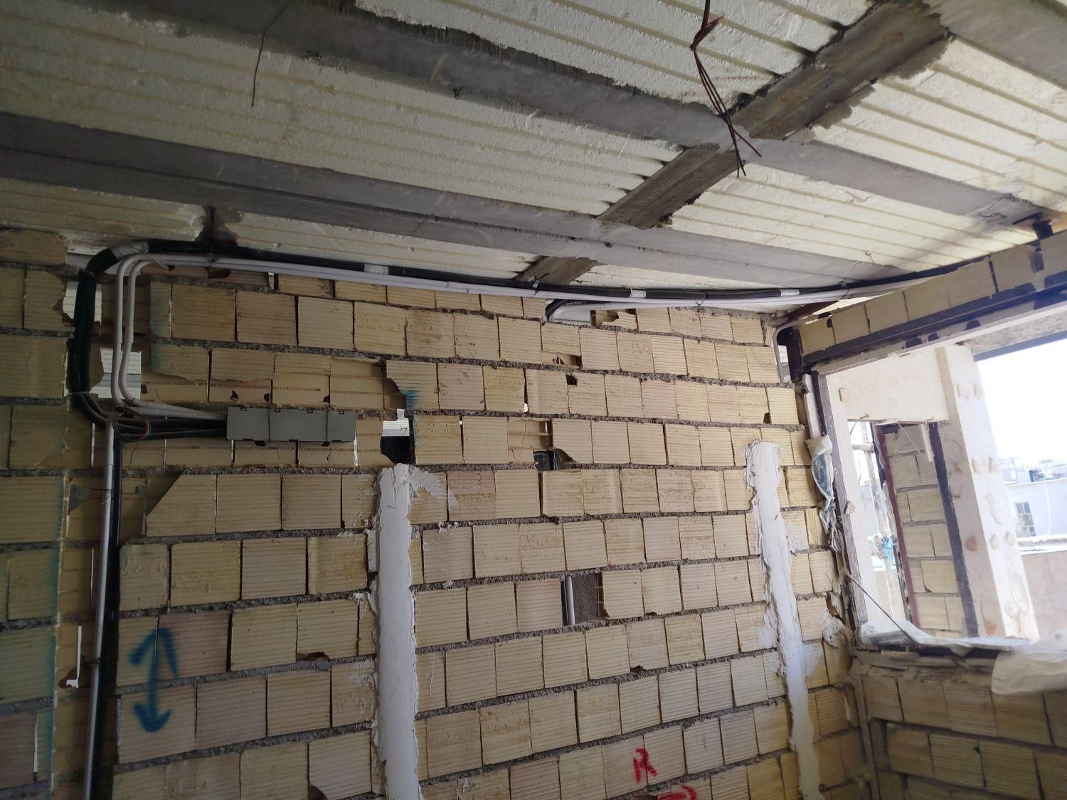 نصاب نصب کولر گازی اسپیلت|خدمات پیشه و مهارت|شیراز, قدوسی شرقی|دیوار