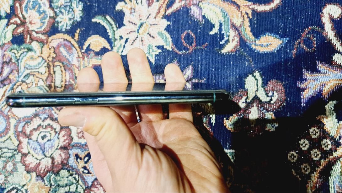 اپل iPhone 11 Pro با حافظهٔ ۲۵۶ گیگابایت|موبایل|سنندج, |دیوار