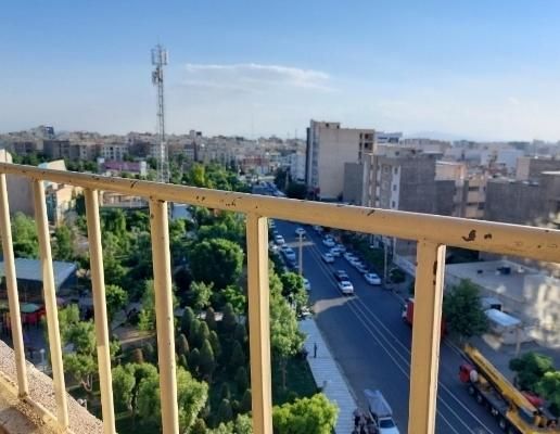۱۱۰ متر تک واحدی تمیز رو به نما طالقانی جنوبی|فروش آپارتمان|کرج, چهارصد دستگاه|دیوار