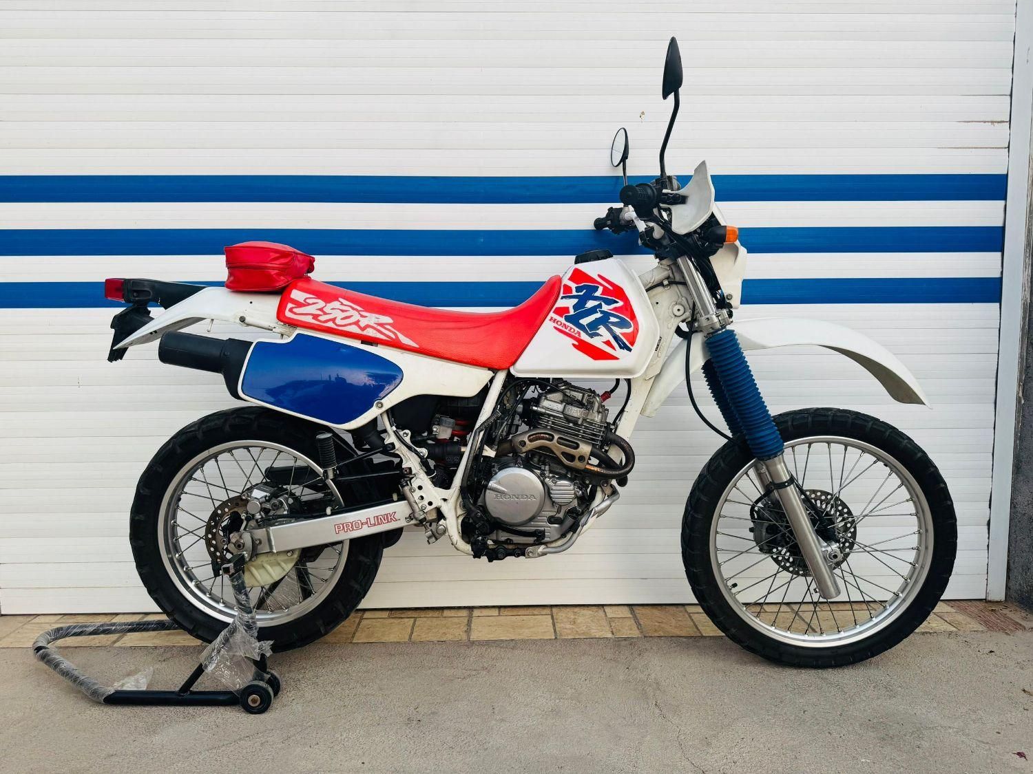 XLR 250|موتورسیکلت|تهران, آجودانیه|دیوار