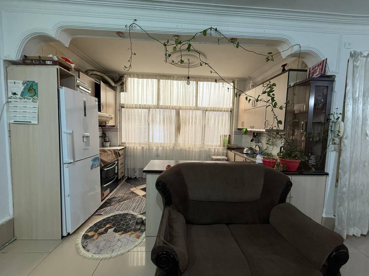 ۱۰۰متر۲خواب طبقه همکف تکواحدی خوش نقشه دنج