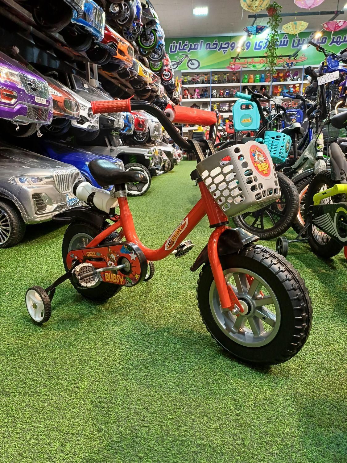 سه چرخه مدل دوچرخه ای لاستیک فشرده خوش رنگ|اسباببازی بچه|مشهد, توس (بلوار توس)|دیوار