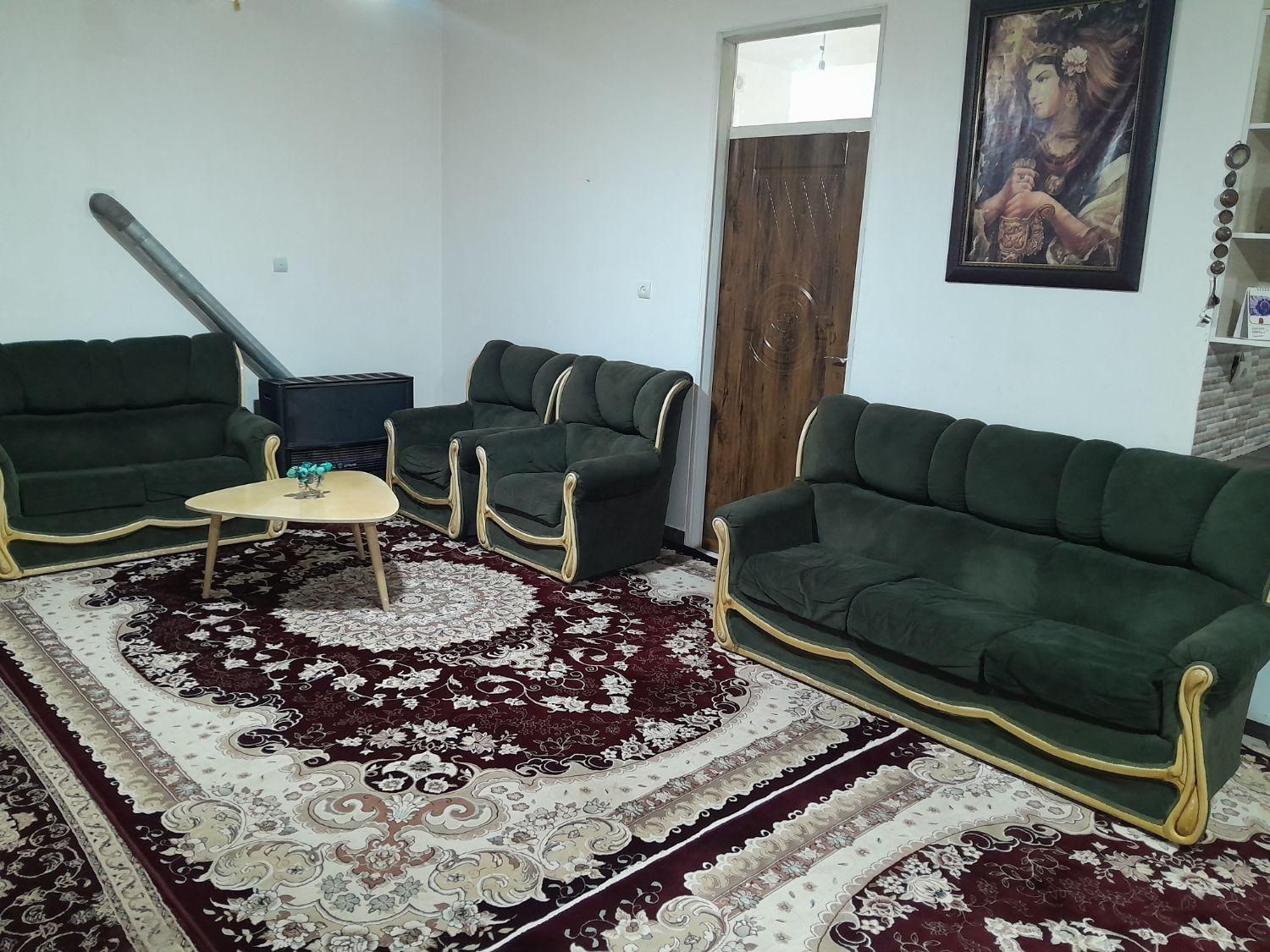 اجاره روزانه/هفتگی/ماهانه آپارتمان ۱۰۰ متری|اجارهٔ کوتاه‌مدت آپارتمان و سوئیت|بروجرد, |دیوار