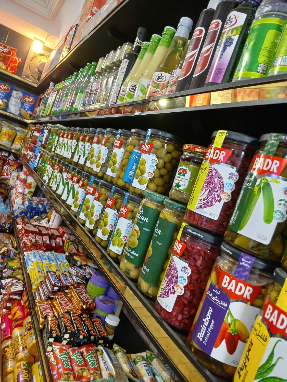 کارگر سوپر مارکت|استخدام خدمات فروشگاه و رستوران|تهران, قلهک|دیوار