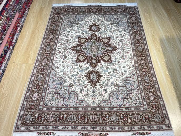 قالیچه ۳ متری هریس بافت تبریز مارکدار|فرش|تهران, سلسبیل جنوبی|دیوار