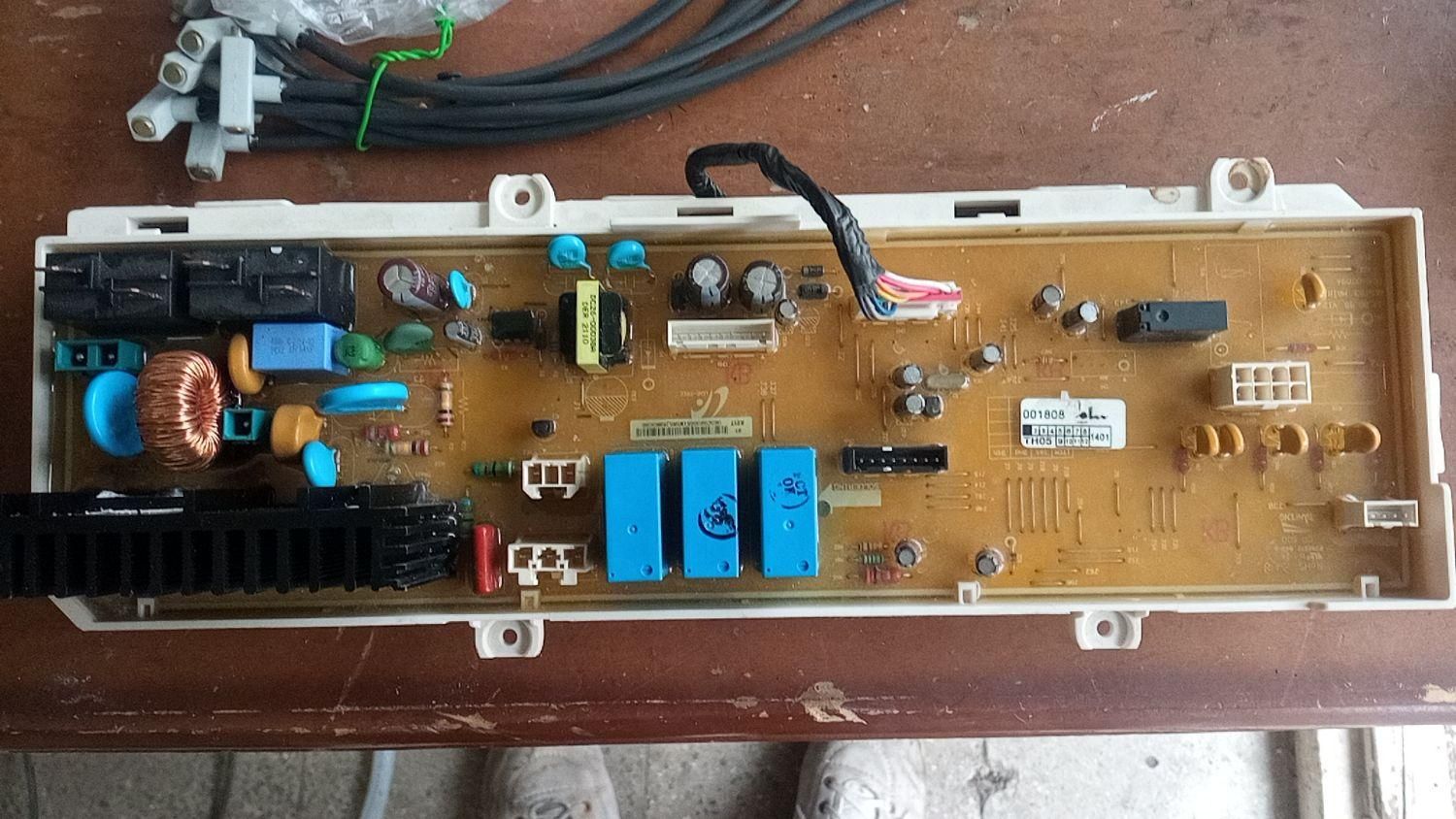 تعمیرات تخصصی لباسشویی و کولر گازی|خدمات پیشه و مهارت|ساوه, |دیوار