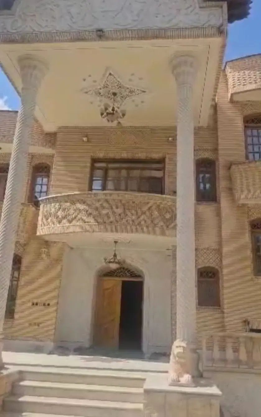۸۵۰متر/۲ طبقه مستقل/۹خواب/کوچه اعیان نشین اصیل|اجارهٔ خانه و ویلا|شیراز, قصرالدشت|دیوار