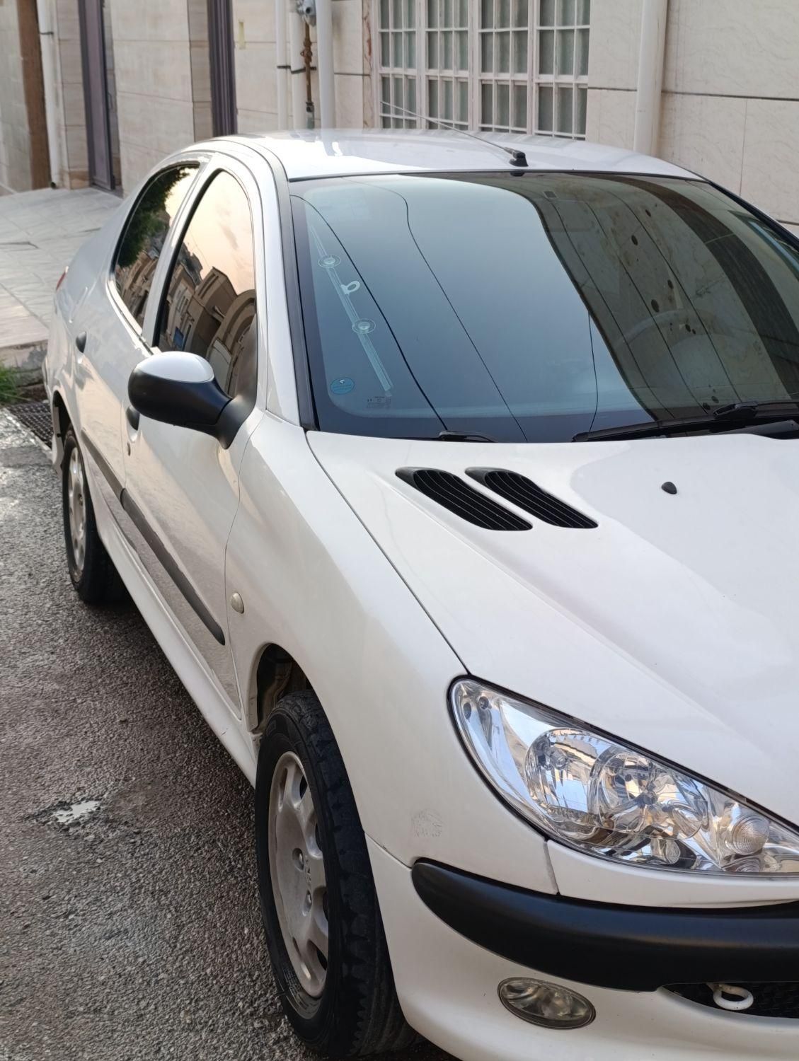 پژو 206 SD V8، مدل ۱۳۹۶|خودرو سواری و وانت|ایلام, |دیوار