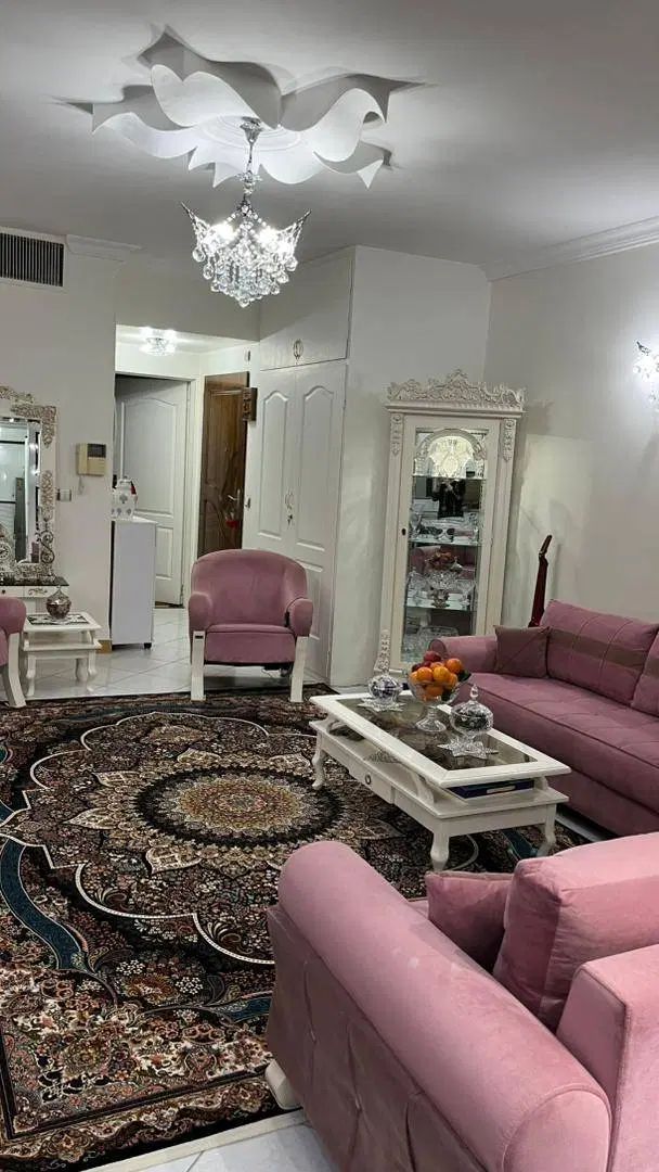 مبل شیک۷نفره با ماساژور،تمیز و کم کارکرد/فروش فوری|مبلمان خانگی و میز عسلی|تهران, استاد معین|دیوار