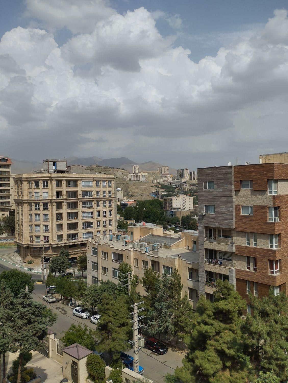 آپارتمان 130 متری گلبرگ ۲،با قدرالسهم ارزنده|فروش آپارتمان|رودهن, |دیوار