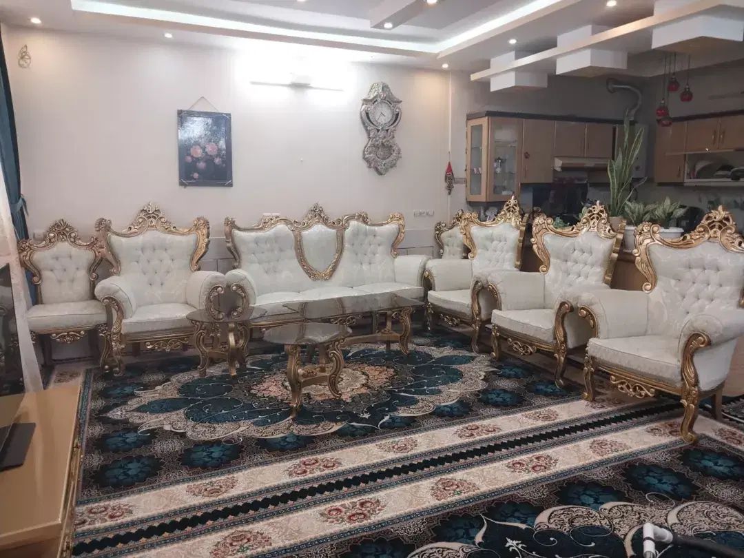 مبل سلطنتی خوش نشین شیک وباکلاس|مبلمان خانگی و میز عسلی|اصفهان, دستگرده|دیوار