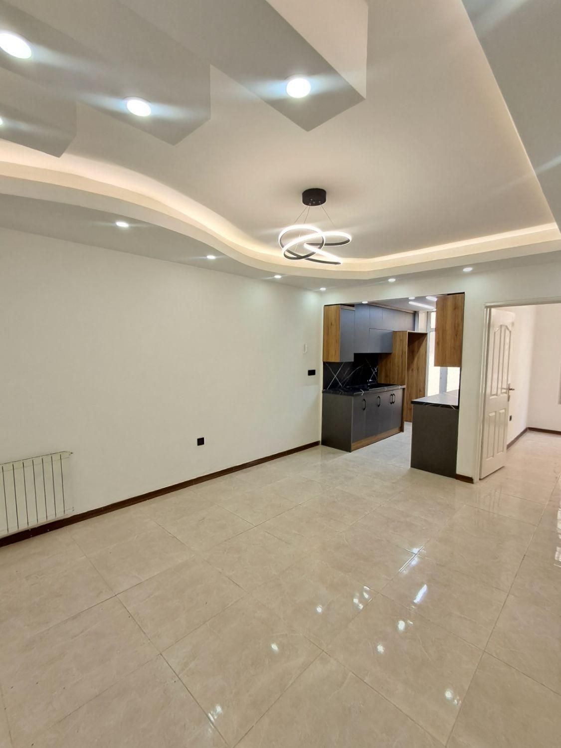 ۴۸متر /مدرن /پارکینگ /استان غرب تهران /دلباز|فروش آپارتمان|تهران, اکباتان|دیوار
