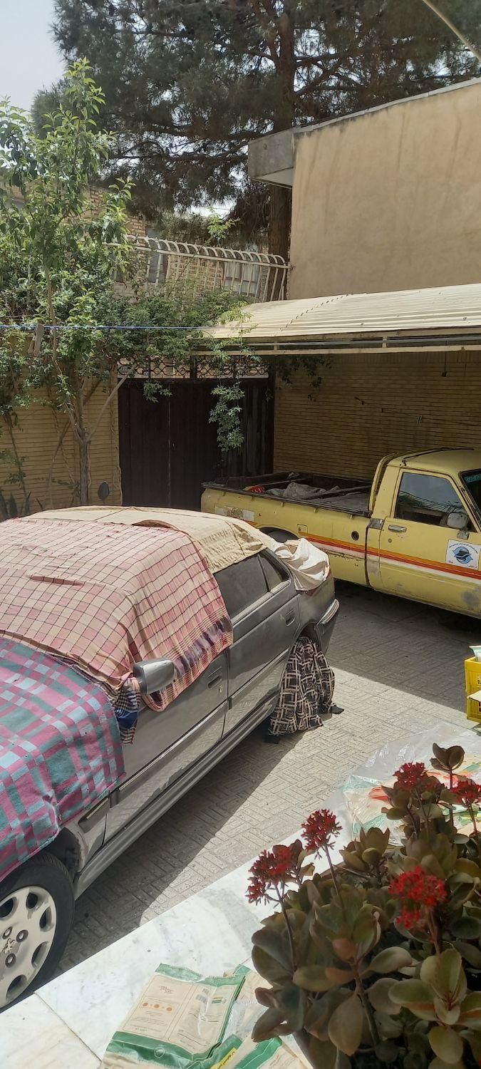 ویلایی کلنگی ۲۳۵ متر دو خواب و ویلایی ۱۷۴ متری|فروش خانه و ویلا|اصفهان, گرکان|دیوار