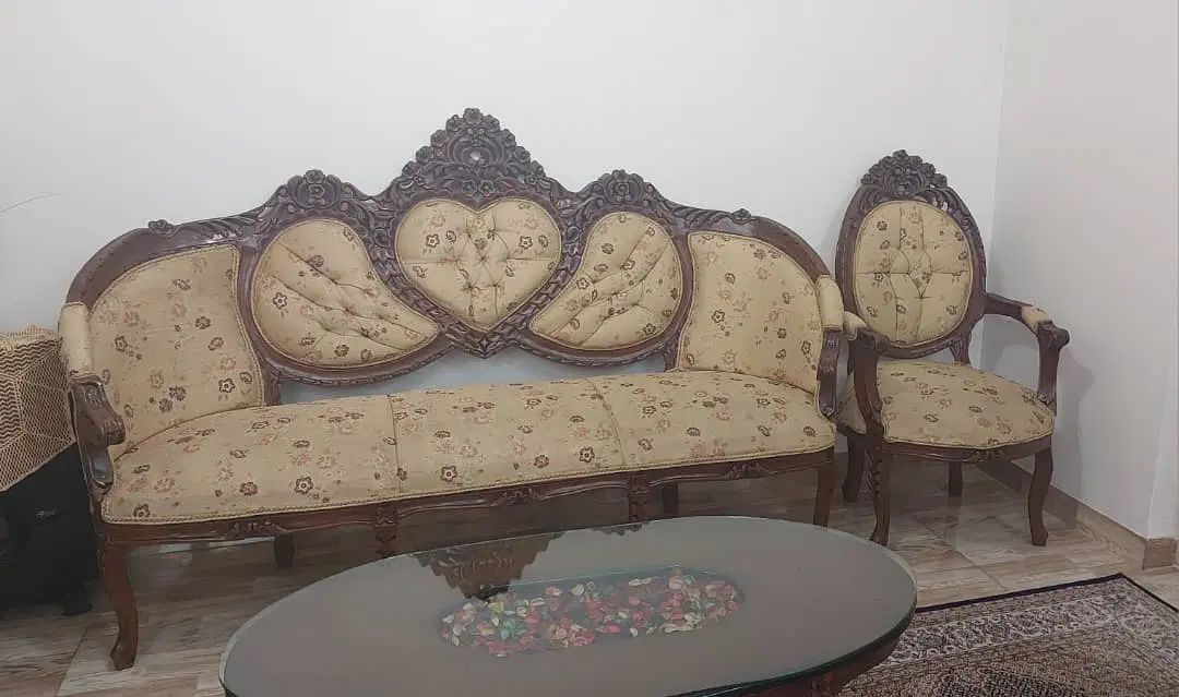 مبل هفت نفره به همراه جلو مبلی|مبلمان خانگی و میز عسلی|رشت, حافظ آباد|دیوار