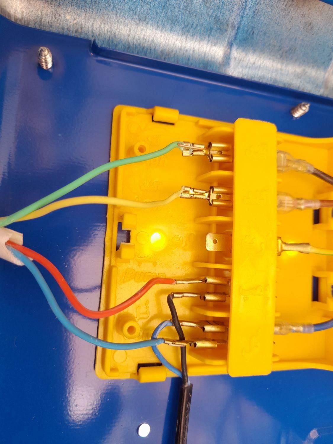 تاسیسات ساختمانی لوله کشی گرم وسرد نامور|خدمات پیشه و مهارت|اسفراین, |دیوار