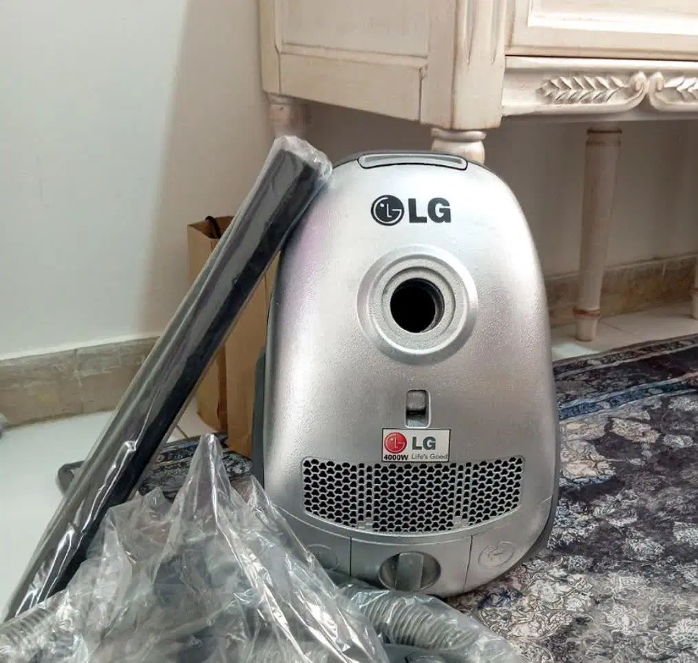جاروبرقی الجی ۴۰۰۰وات اصل کره ای پرقدرت تمیز|جاروبرقی، جارو شارژی، بخارشو|تهران, شاهین|دیوار