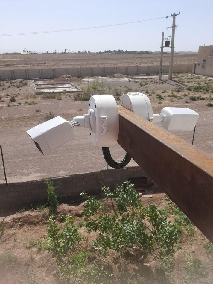 سیستم دوربین مداربسته پروژکتوردار و دزدگیر اماکن|دوربین مداربسته|سیرجان, |دیوار