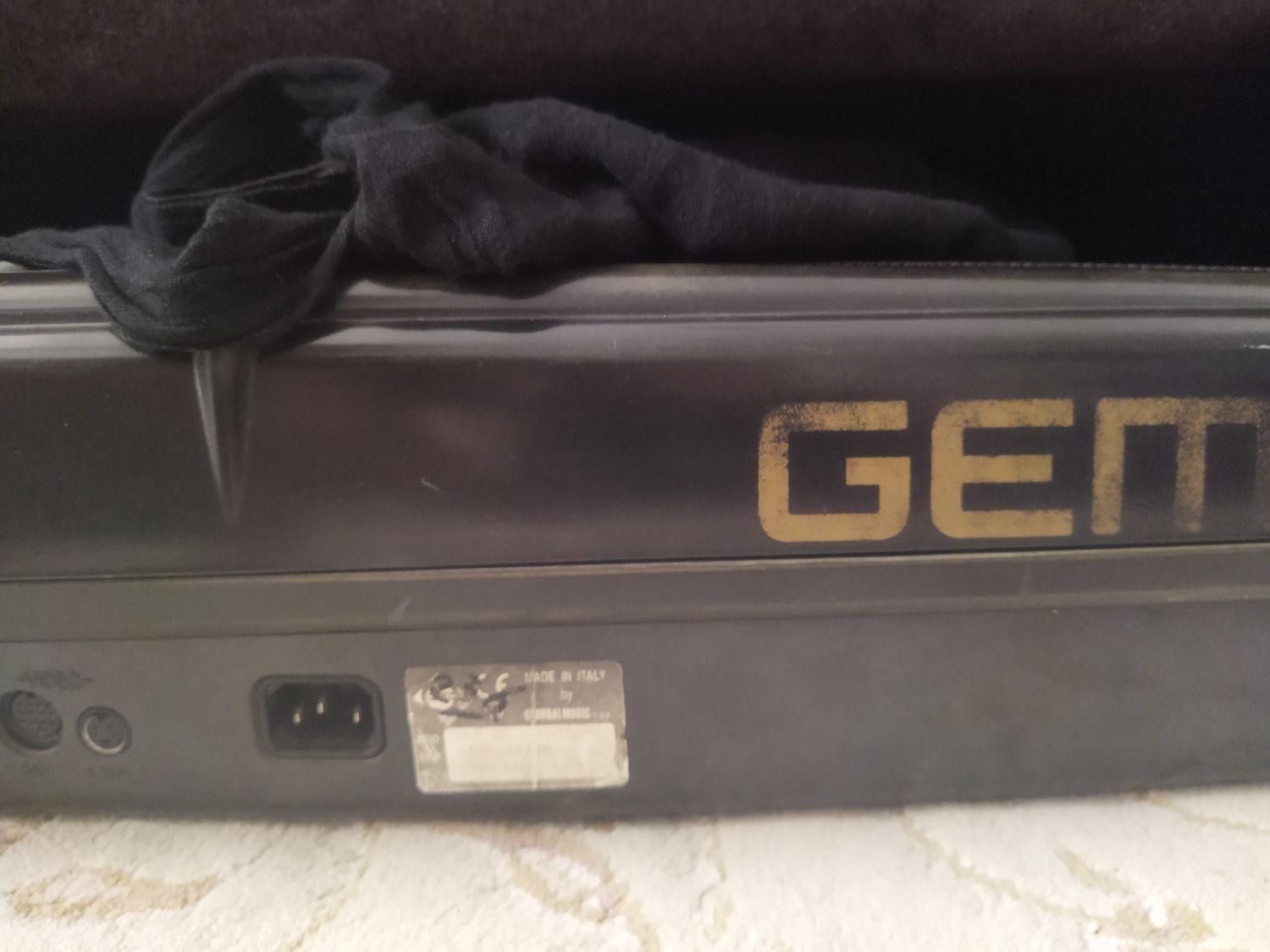 ارگ الکترونیکی جی ای امGEM ساخت ایتالیا|پیانو، کیبورد، آکاردئون|گرگان, |دیوار