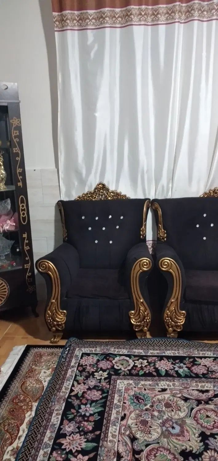مبل 7نفره بامیزوسطوعسلی تمیز بدون پارگی شکسته ای|مبلمان خانگی و میز عسلی|قرچک, باقرآباد|دیوار