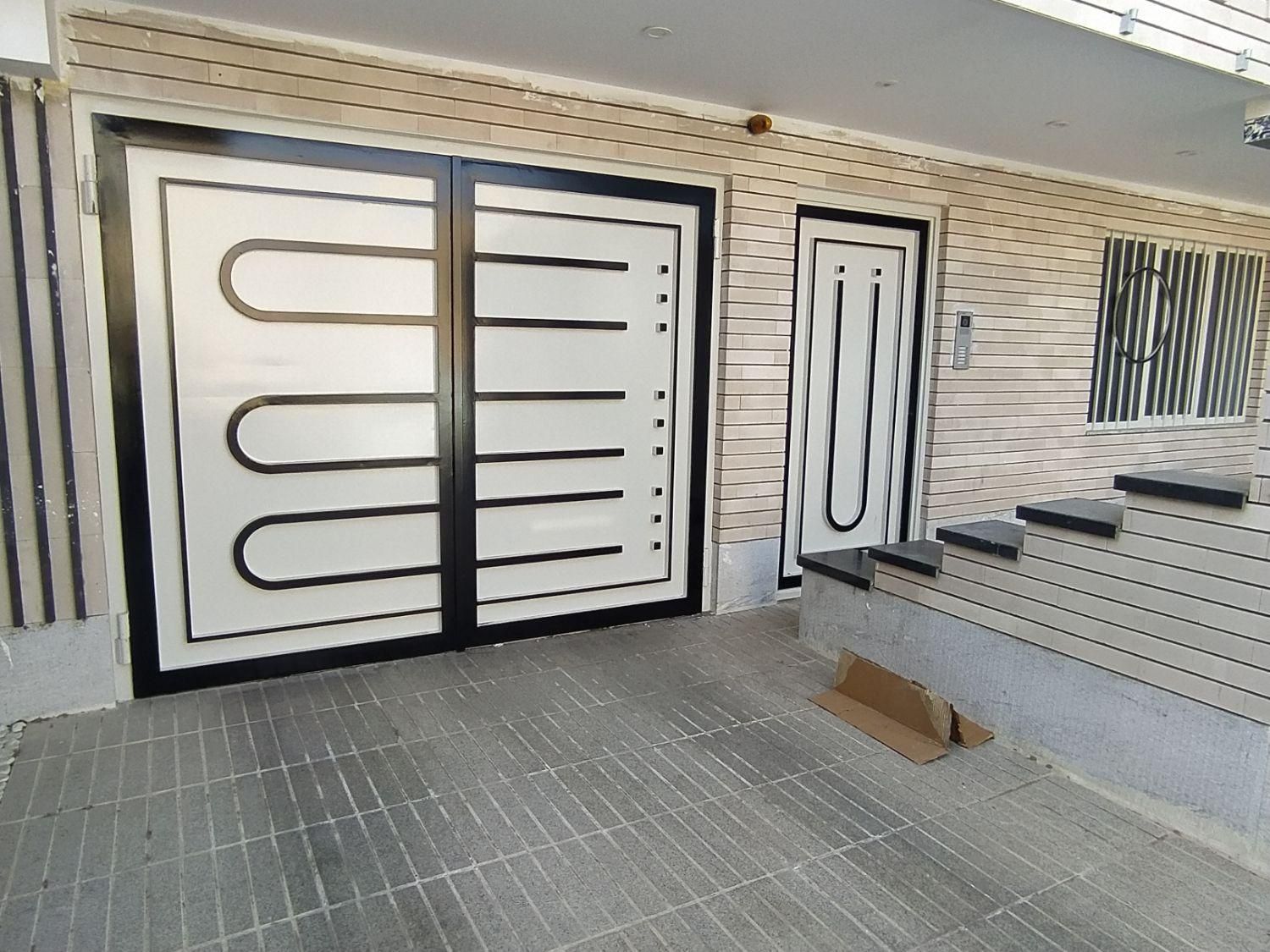 رنگ آمیزی کامل ساختمان.صفر تاصدش را به مابسپارید|خدمات پیشه و مهارت|یزد, |دیوار