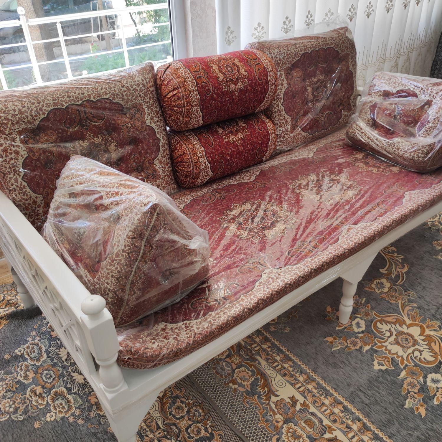 تشک و پشتی شاهنشین|پشتی|قزوین, |دیوار