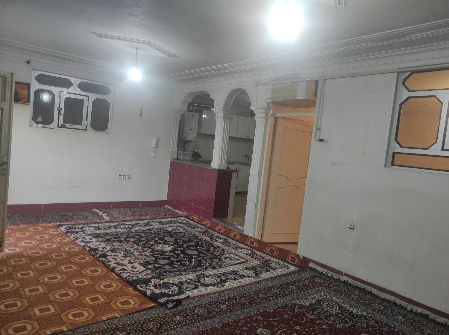 اجاره آپارتمان ۸۵ متری ۱ خوابه طبقه ۱|اجارهٔ آپارتمان|کوهدشت, |دیوار