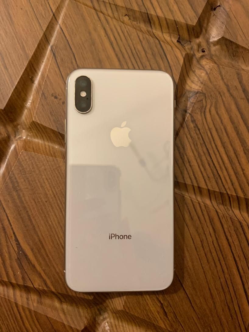 اپل iPhone X با حافظهٔ ۶۴ گیگابایت|موبایل|تهران, مرزداران|دیوار