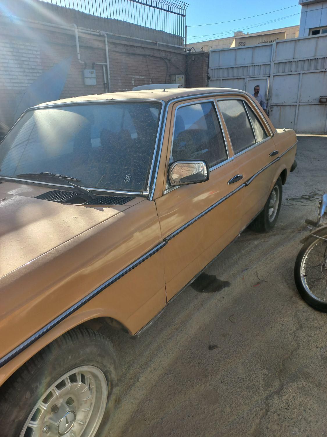 w123 دانشجویی ۱۹۷۹|خودرو کلاسیک|تهران, کوی مهران|دیوار