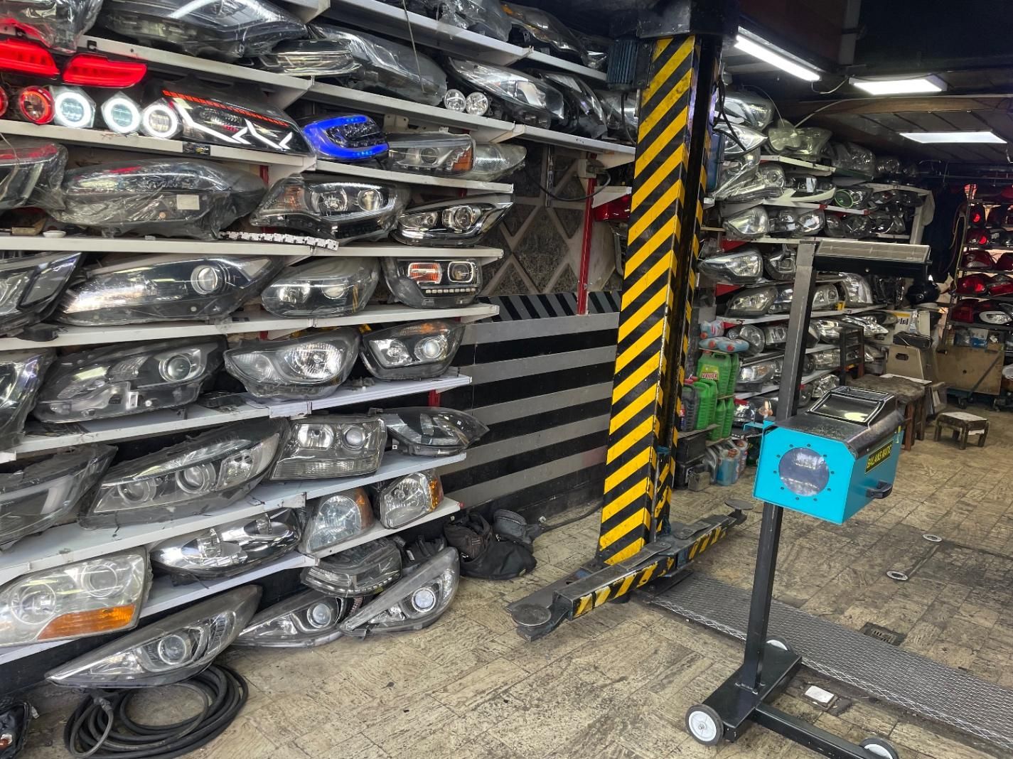 چراغ جلو۲۰۷شرکتی کروز مدرن|خدمات موتور و ماشین|تهران, دریان‌نو|دیوار