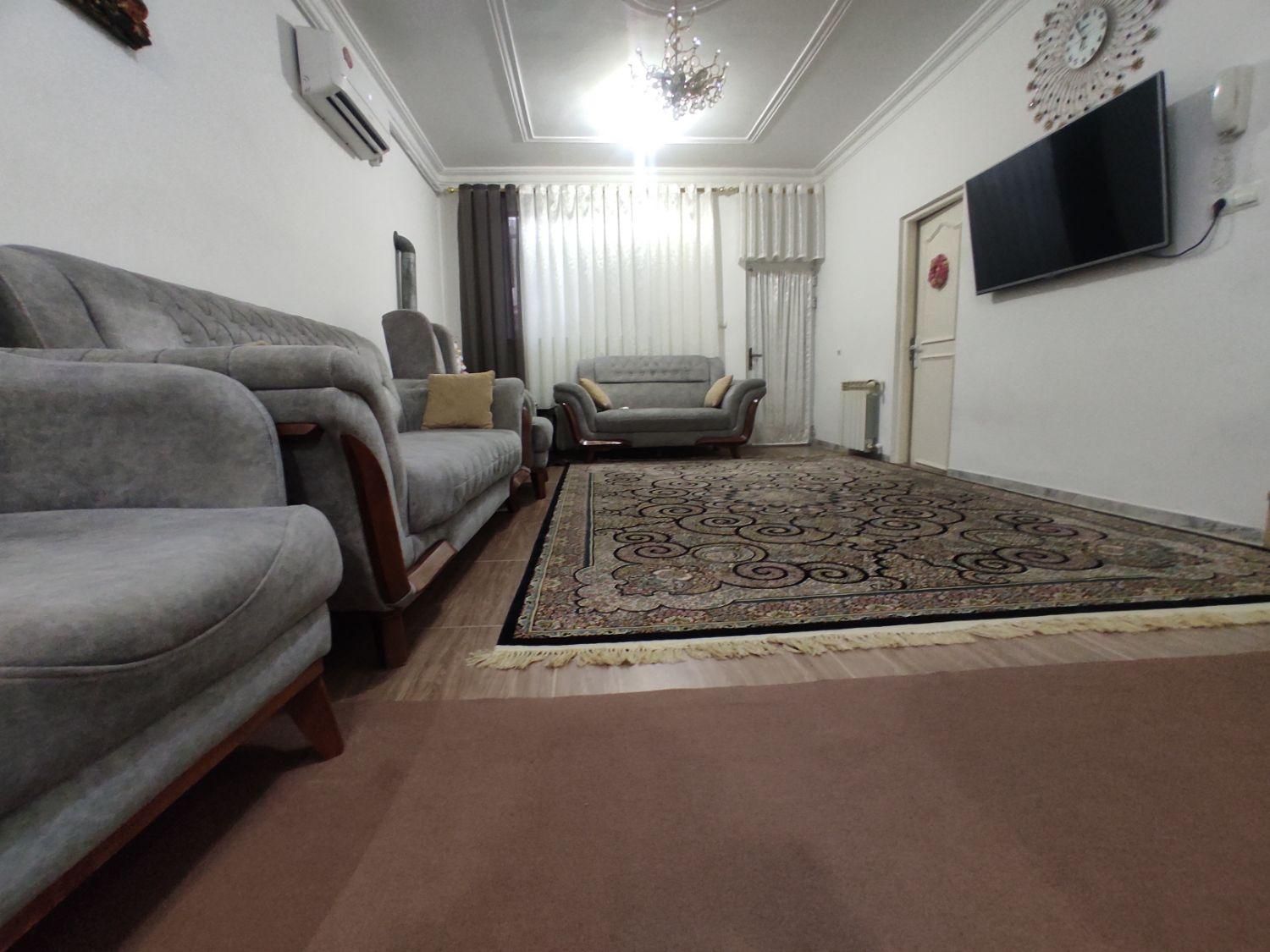 حمیدیان الغدیر ویلایی دو خوابه با پارکینگ اختصاصی|فروش خانه و ویلا|رشت, حمیدیان|دیوار